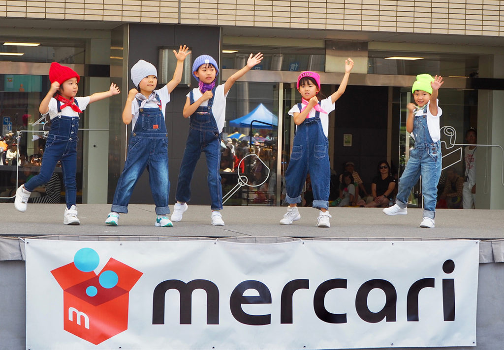 キッズダンスでメルカリフリマin福岡に出演